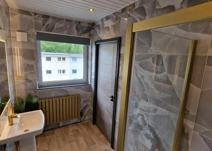 Penthouse - Duplex Flat - Location *